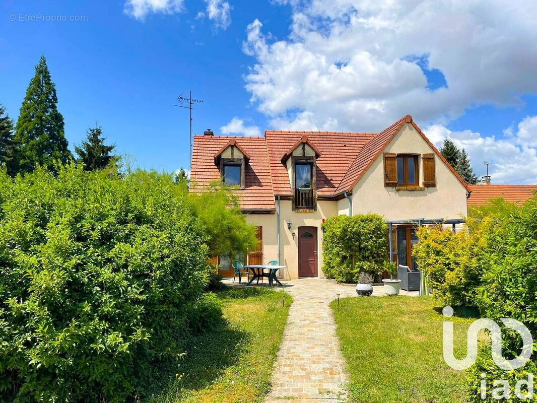 Photo 1 - Maison à AUVERS-SAINT-GEORGES