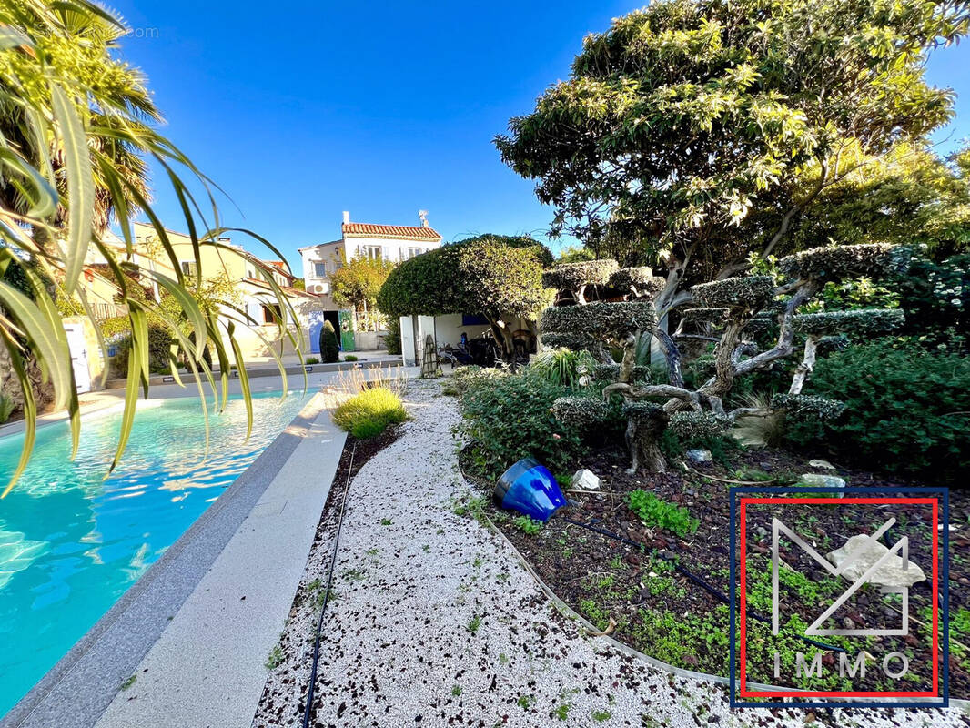 Maison à SIX-FOURS-LES-PLAGES