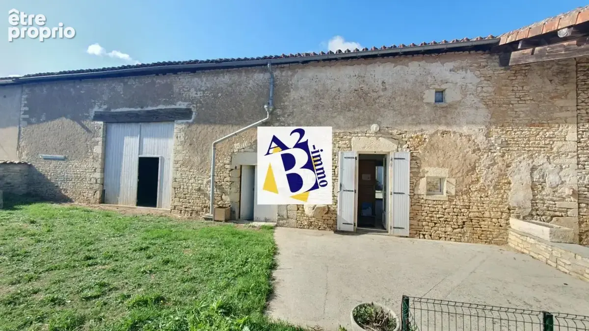 30 minutes Nord d'Angoulême, maison ancienne, dépendances - photo 17