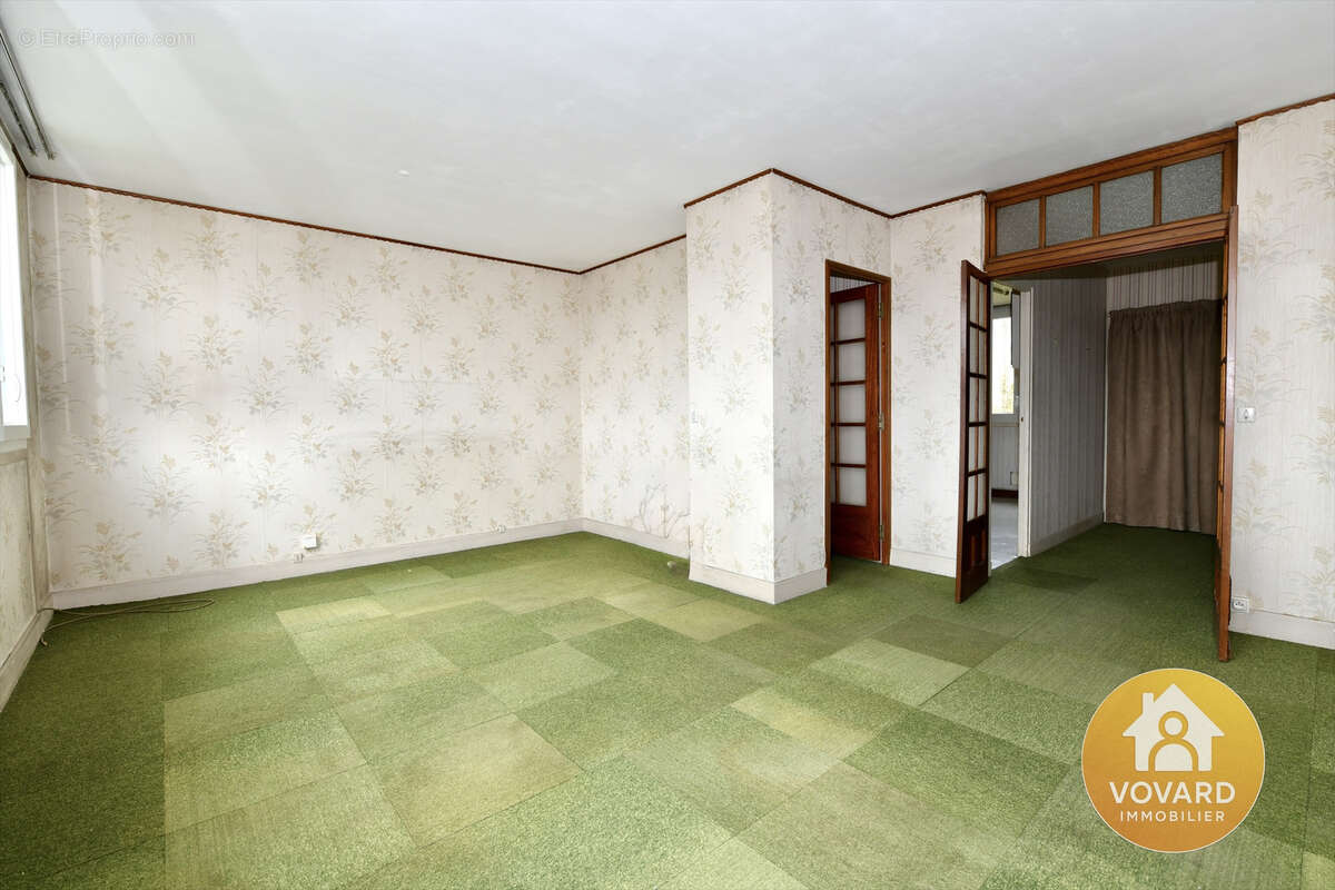Appartement à SAINT-BRICE-SOUS-FORET