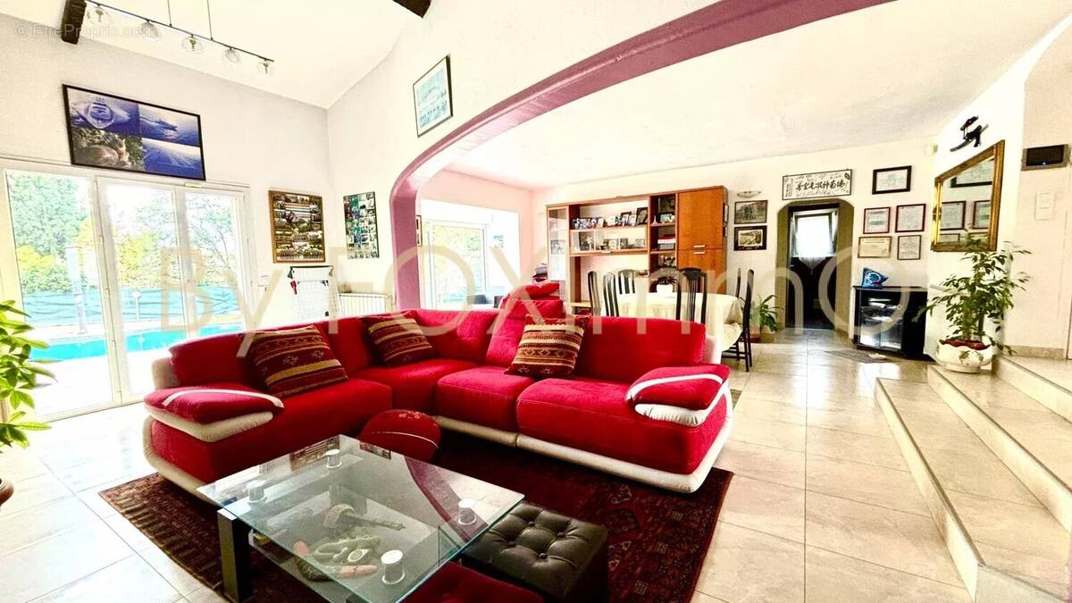 Maison à MANDELIEU-LA-NAPOULE