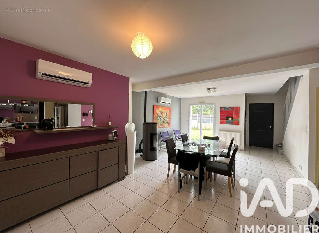 Photo 5 - Maison à LA MEZIERE