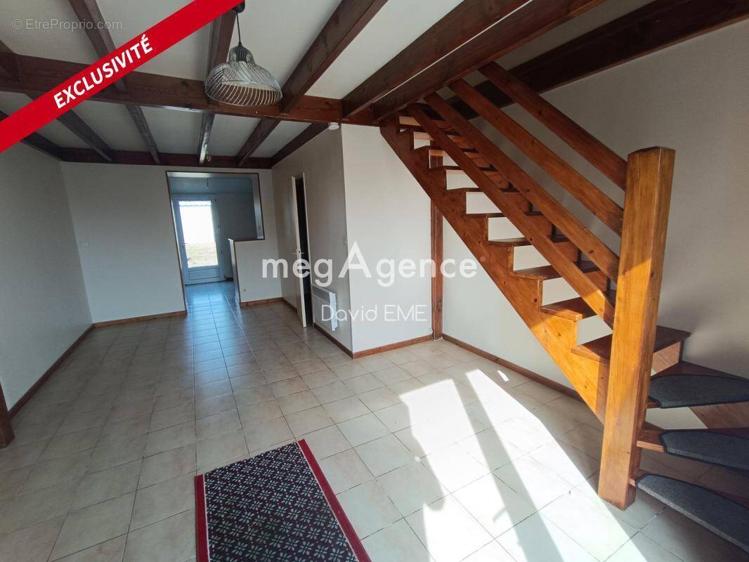 Maison à AIZENAY
