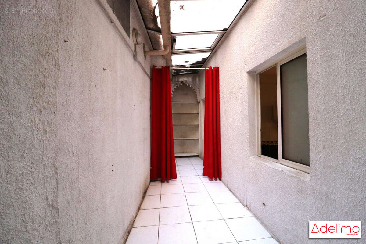 Appartement 91 m² à Nimes  - photo 8