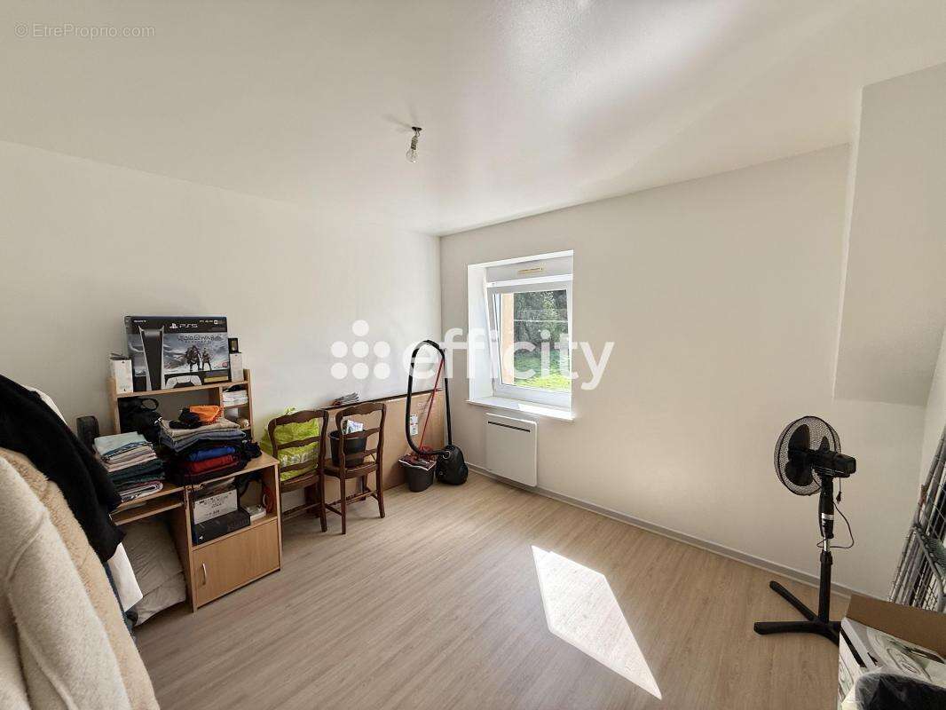 Appartement à MERCY-LE-BAS