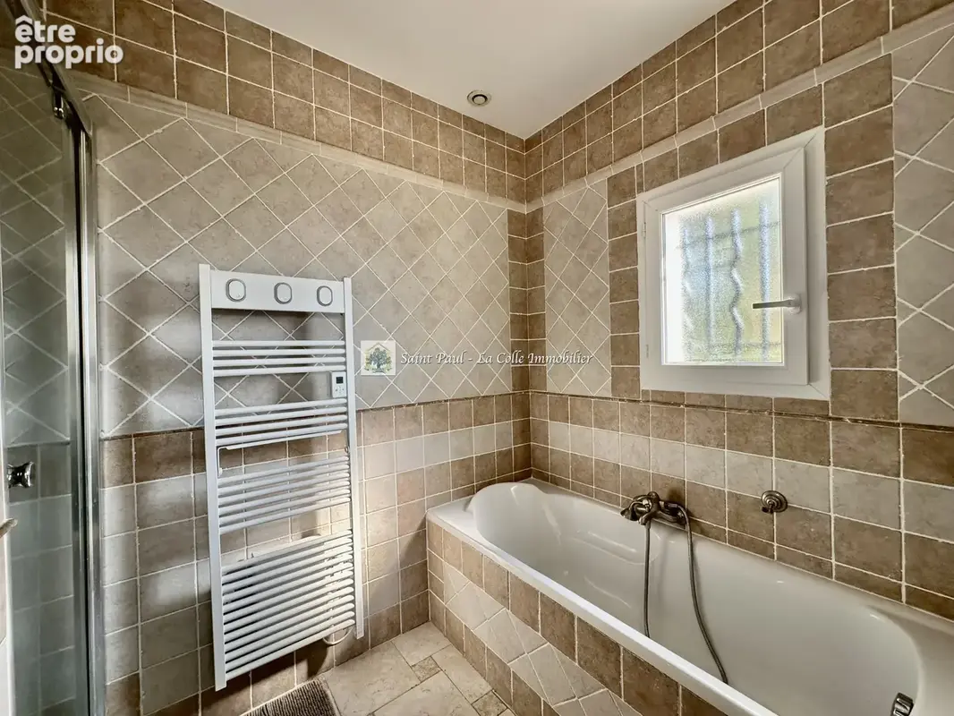 Saint-Paul-de-Vence - Maison avec piscine au coeur d'un environnement verdoyant - photo 16