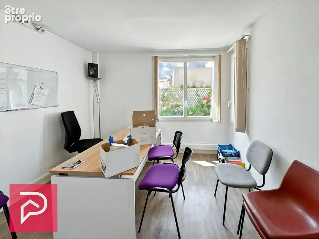 Maison BERNAY centre-ville avec jardin et garage - photo 9
