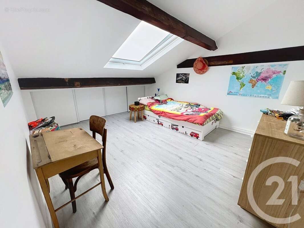 Appartement à LE KREMLIN-BICETRE