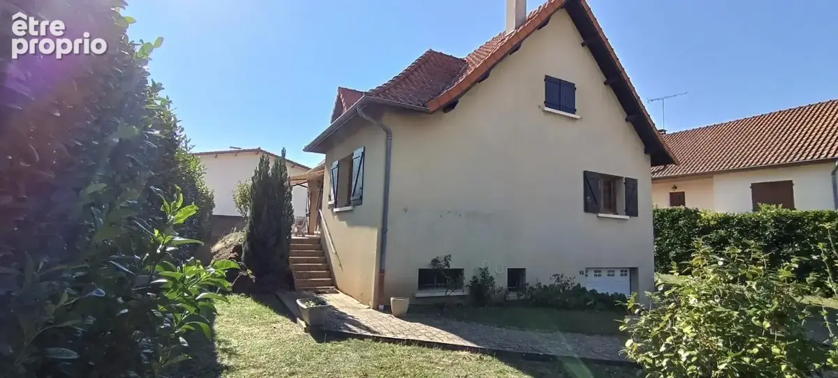 Maison à vendre 6 pièces ISSOIRE (63) - photo 2