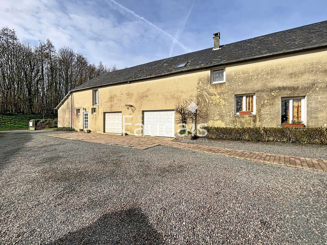 Maison à VILLERS-BOCAGE