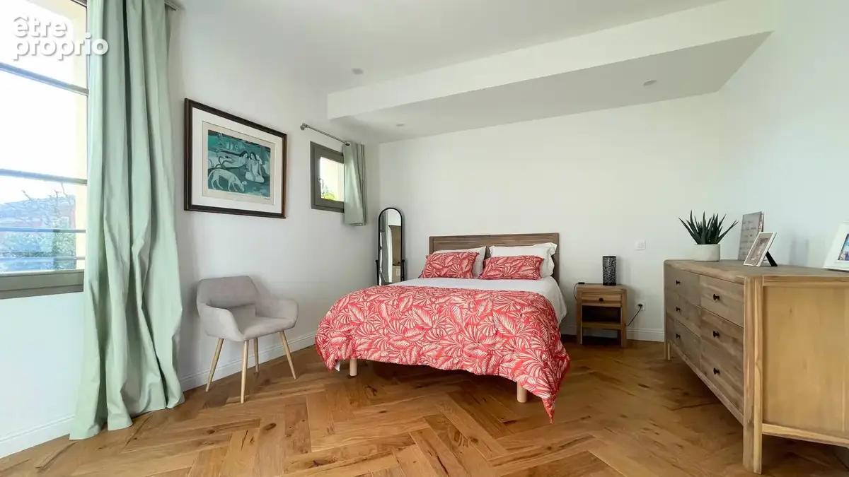 Uzès à pied, duplex esprit maison, piscine et 2 parkings - photo 4