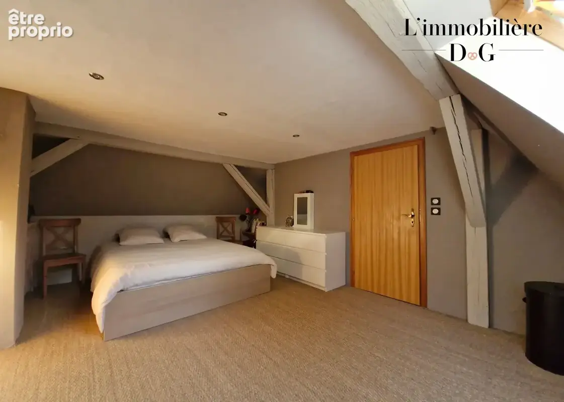 Maison coup de coeur 6 pièces avec jardin et dépendance - photo 5