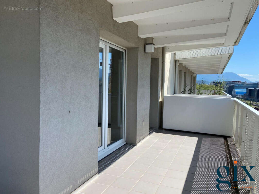 Appartement 59 m² à Grenoble  - photo 2