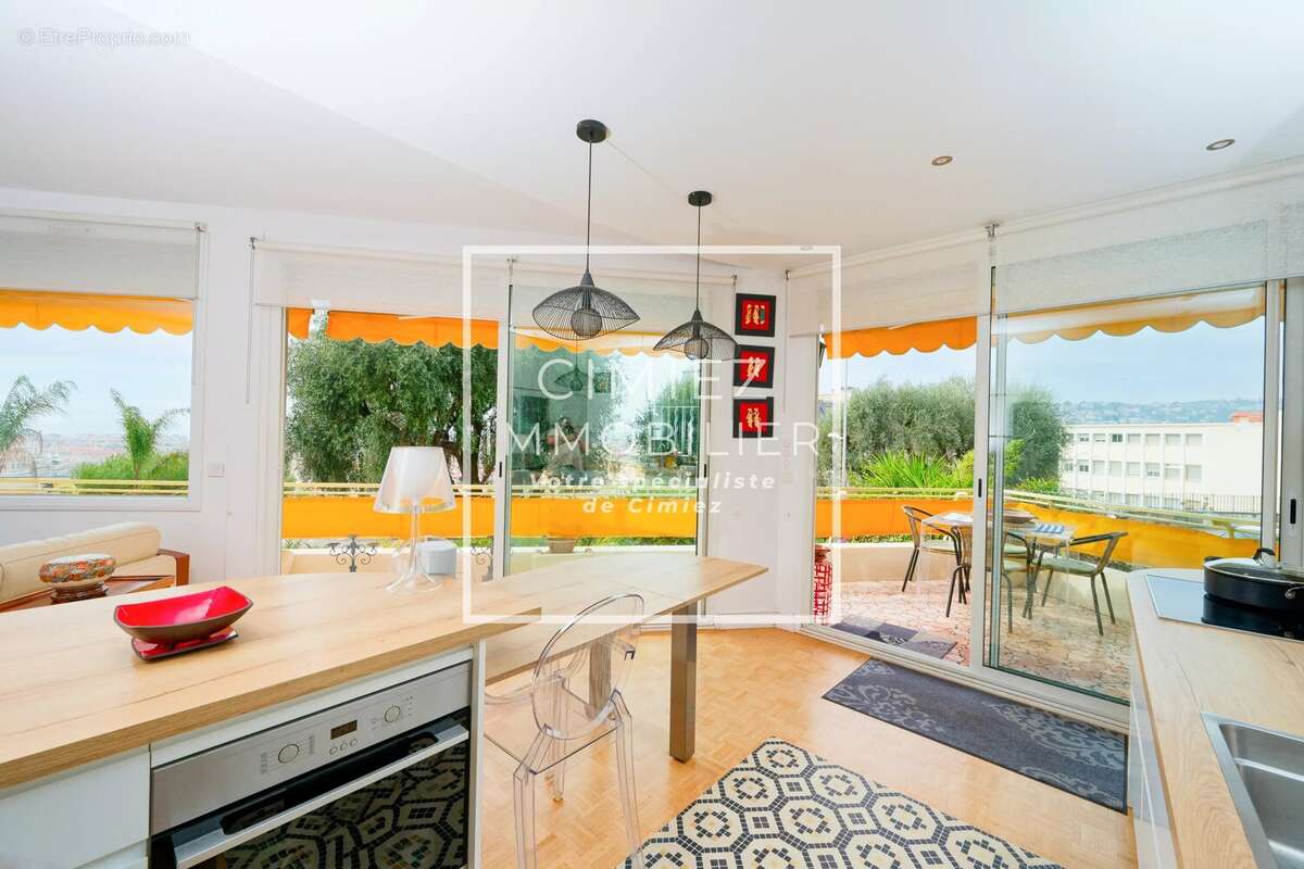 Appartement à NICE