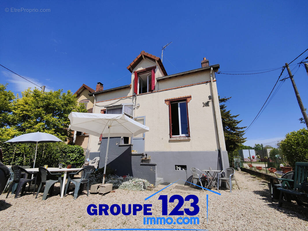 Maison à MIGENNES
