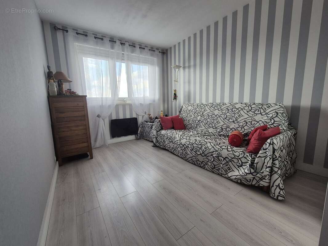 Appartement à CLICHY