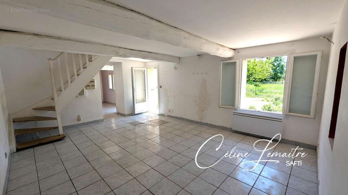 Photo 2 - Maison à LORGUES