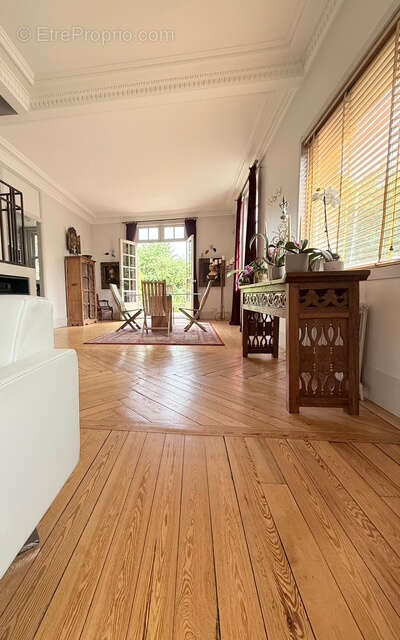 Maison à MONTLIGNON