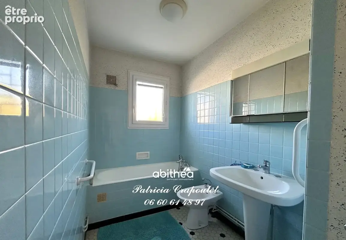 Maison plain-pied 81,45 m2 - 3 chambres   Terrain 548 m2   Garage   Ruelle sur Touvre - photo 4