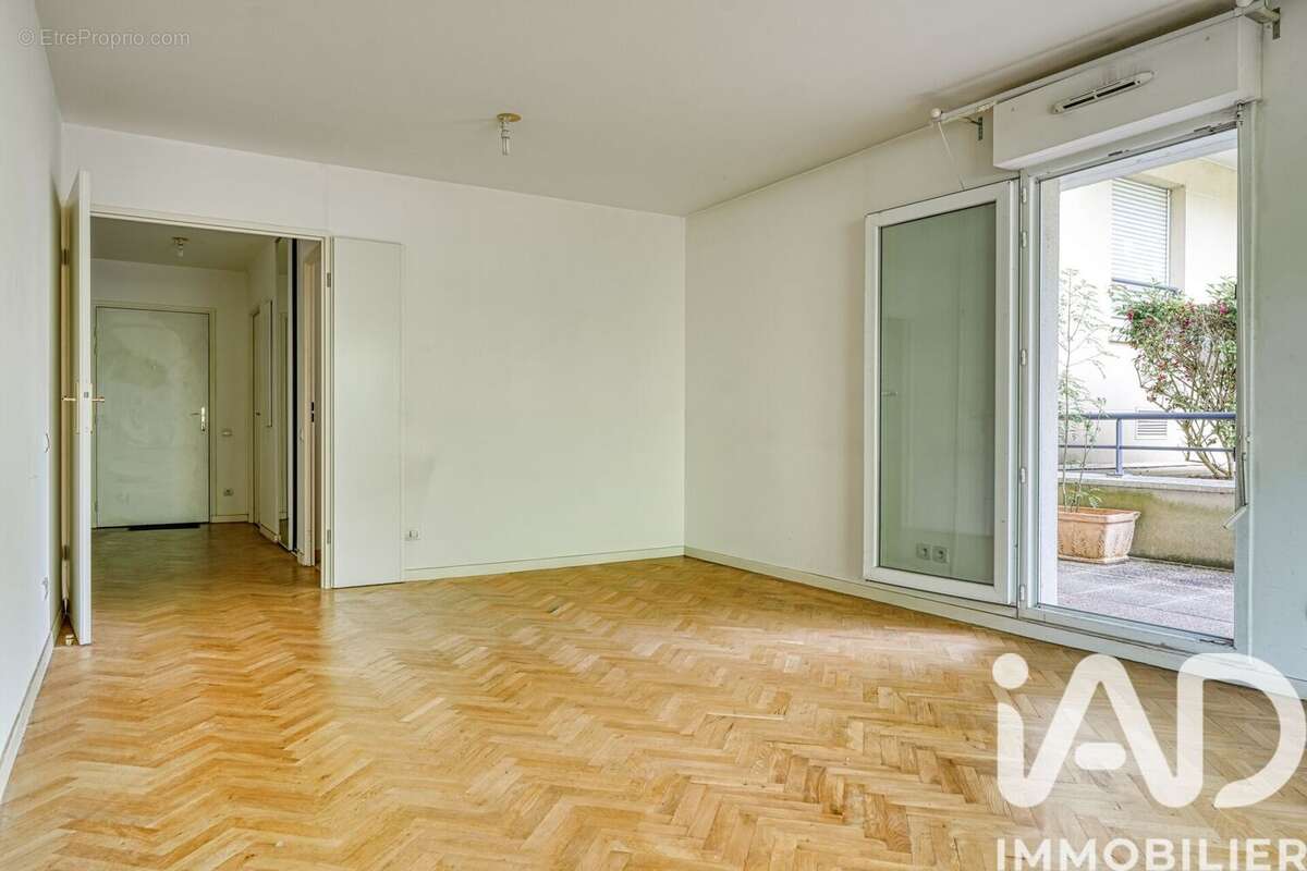 Photo 3 - Appartement à HARDRICOURT