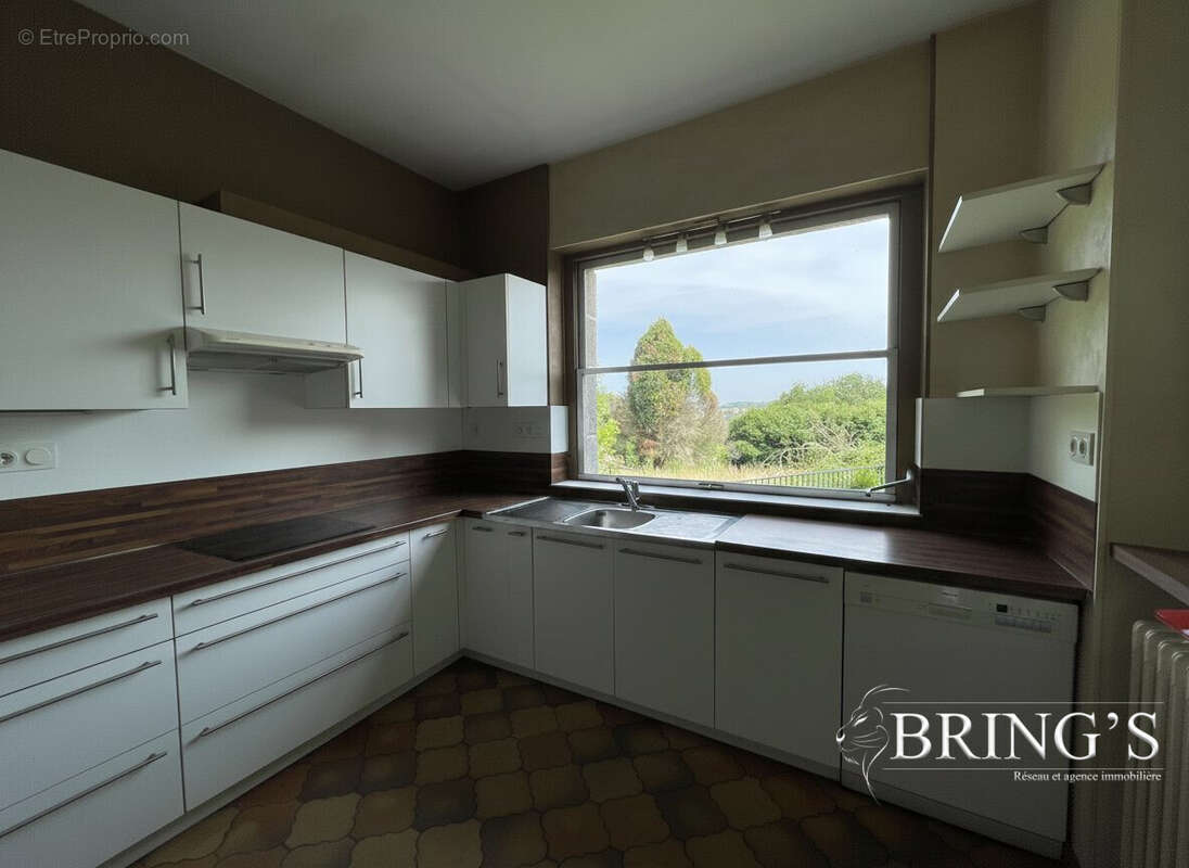 Maison 208 m² à Saint-Thomas-De-Courceriers  - photo 5