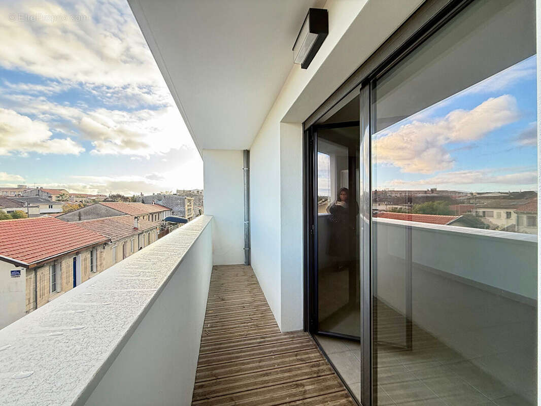 Appartement à BORDEAUX