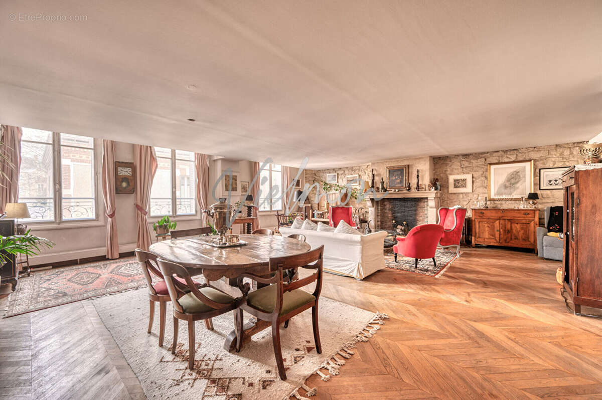 Appartement à SAINT-GERMAIN-EN-LAYE