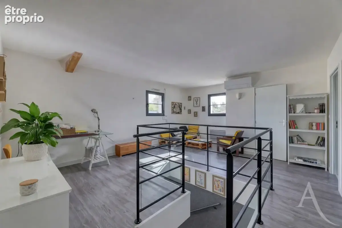 Maison Montaigu - photo 8