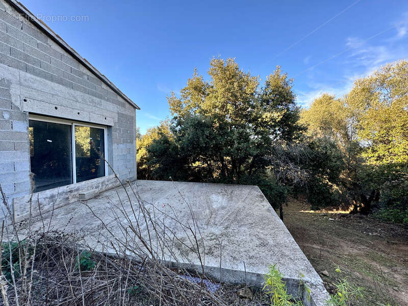 Maison à L'ILE-ROUSSE