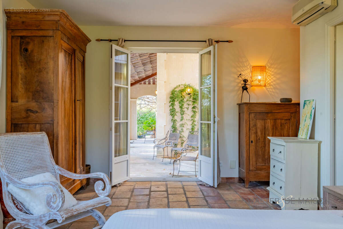 Maison à MAUSSANE-LES-ALPILLES