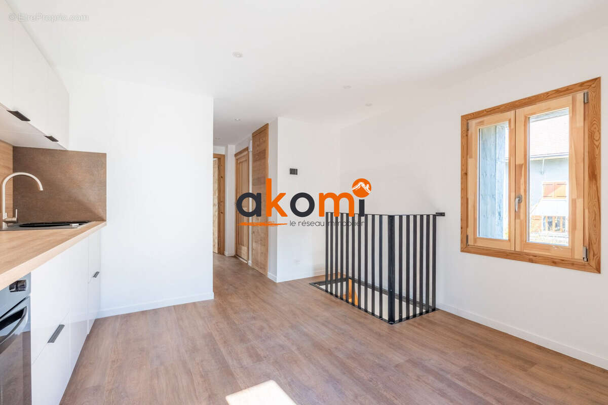 Appartement à LES VILLARDS-SUR-THONES
