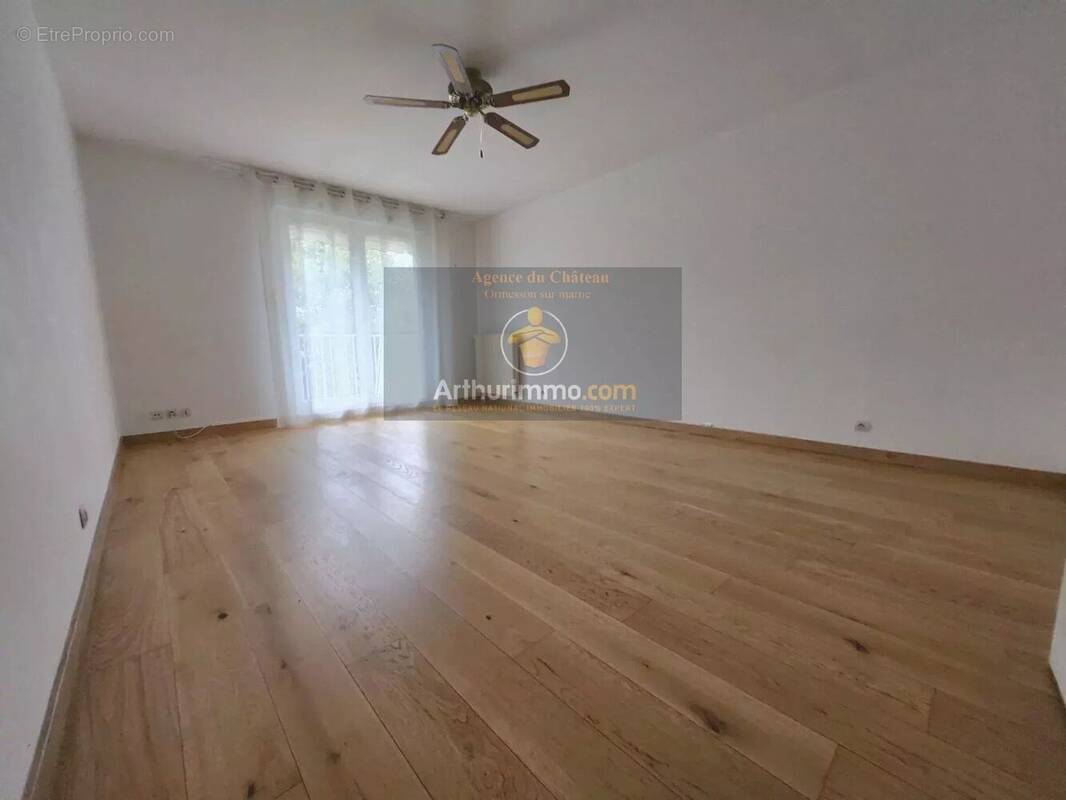 Appartement à NOISEAU