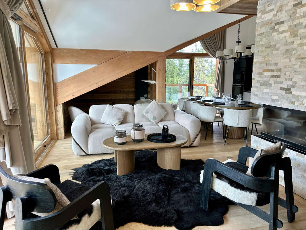 Appartement à LA PERRIERE