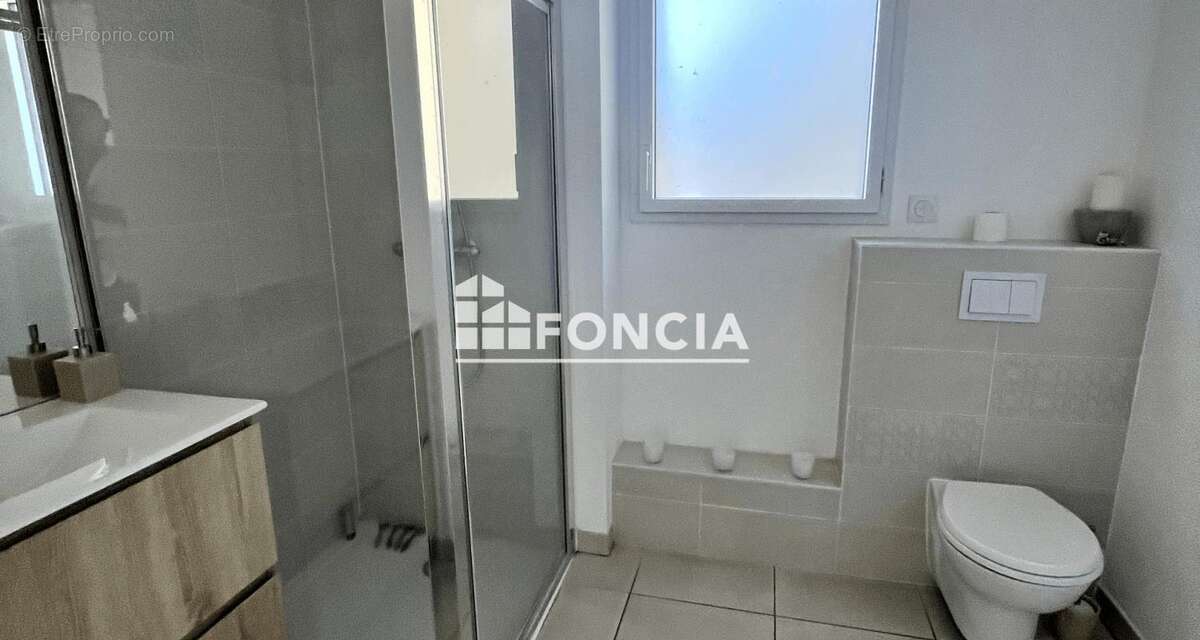 Appartement à LA LONDE-LES-MAURES