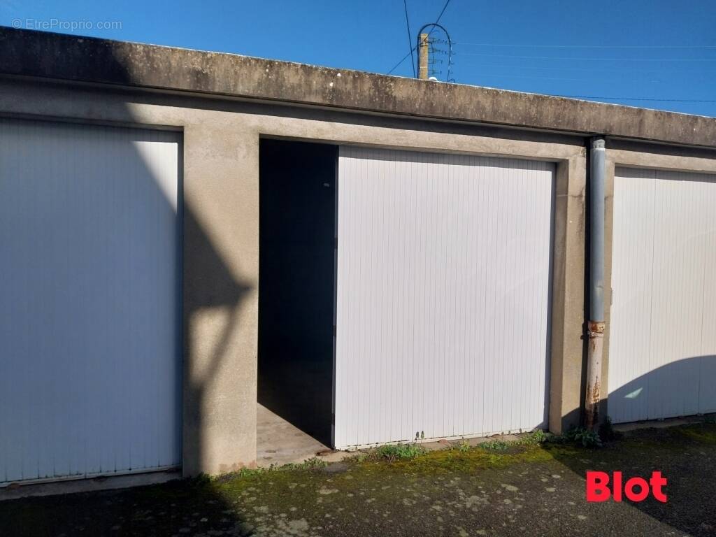 Parking à SAINT-MALO