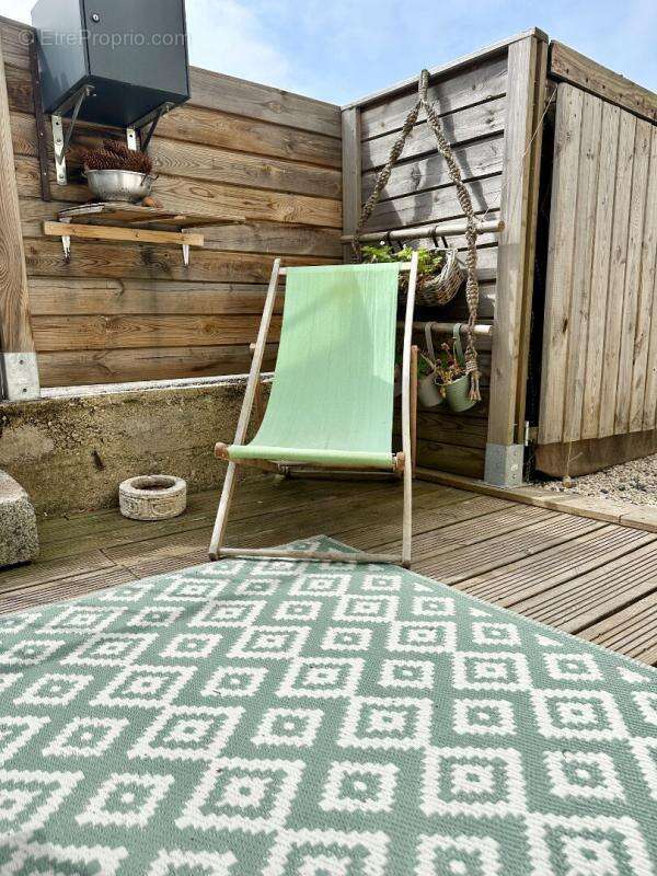 Appartement à PONT-L&#039;EVEQUE