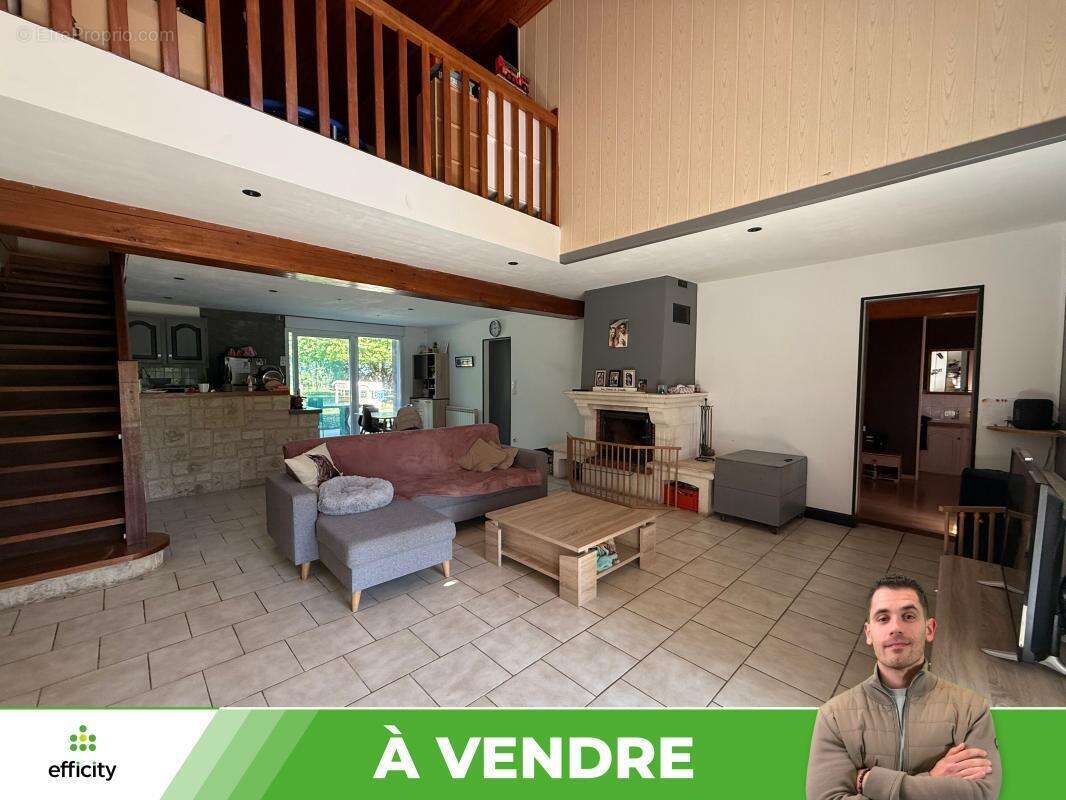 Maison à BLANZAY