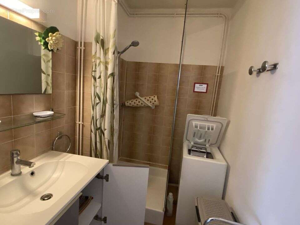 Appartement à CAZAUBON