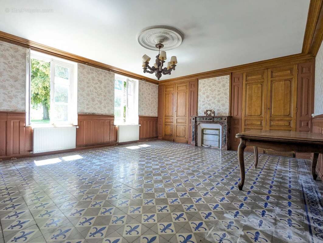 Maison à MISEREY