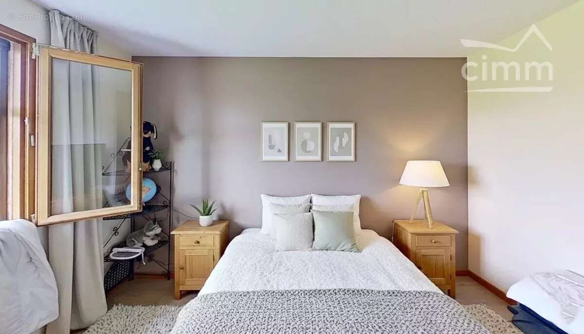 Maison à VAULX-EN-VELIN