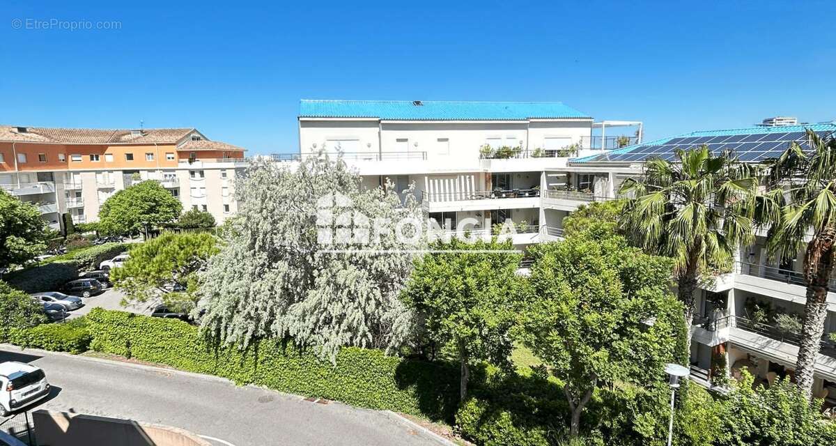 Appartement à MARSEILLE-8E