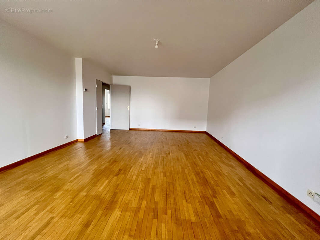 Appartement à MELUN