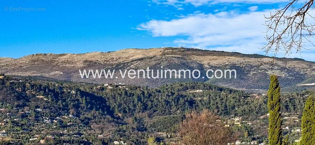 Maison à PEYMEINADE