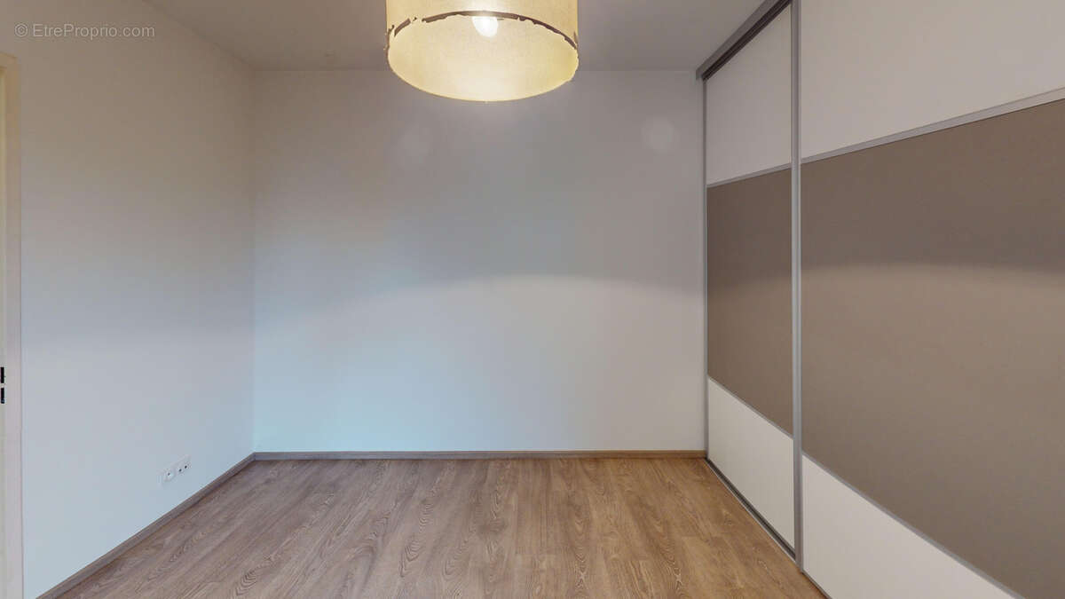 Appartement à VAULX-EN-VELIN