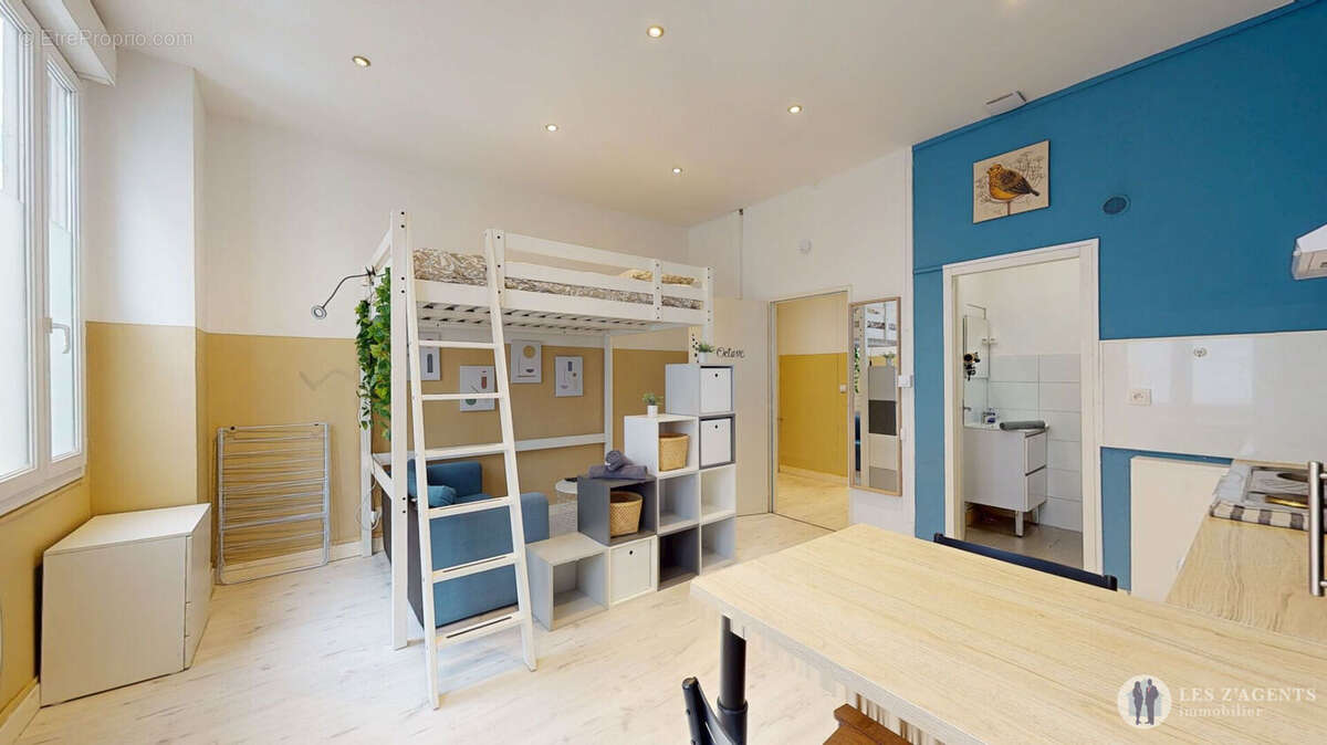 Appartement Grenoble T2 transformé en 2 studios - photo 3