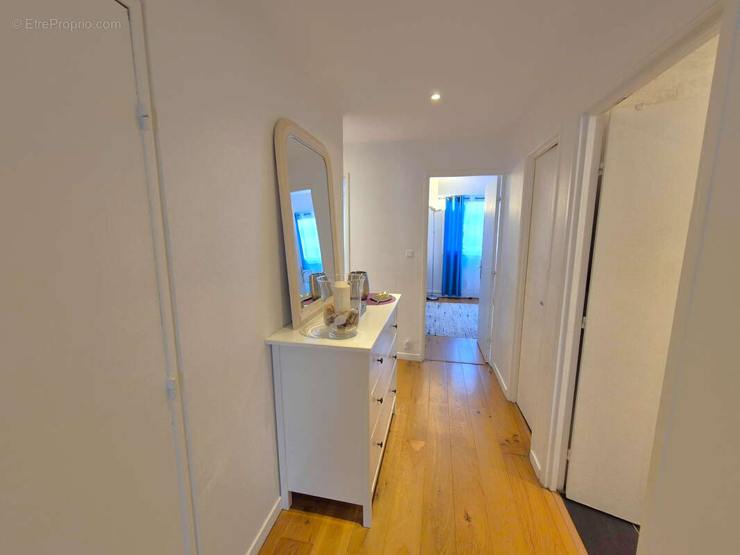 Appartement à VELIZY-VILLACOUBLAY