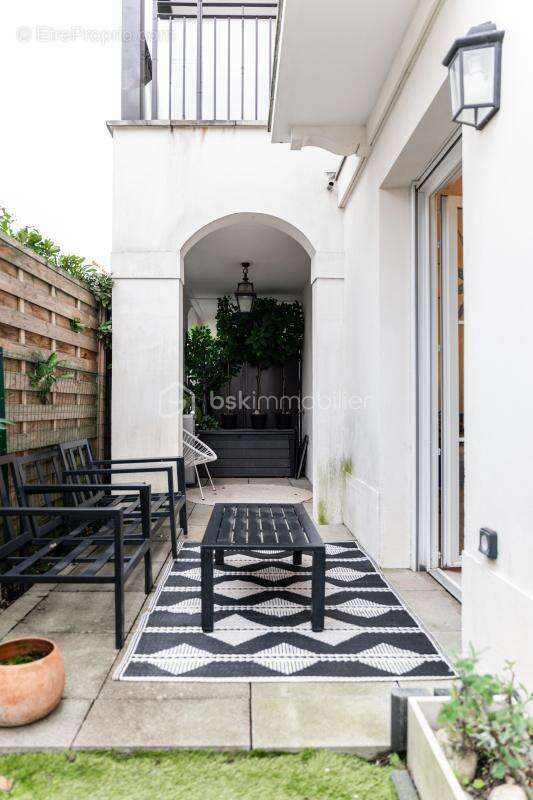 Appartement à SERRIS