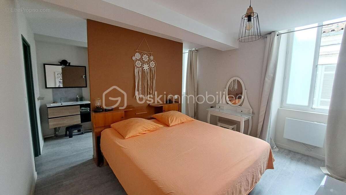 Appartement à SAINT-ASTIER