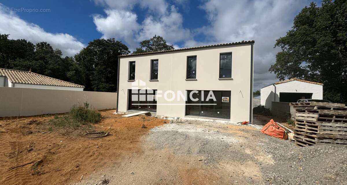 Maison à CHALLANS
