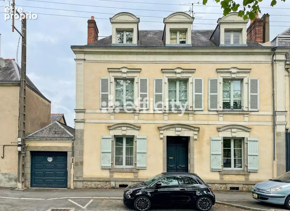 Maison 10 pièces 222 m² à vendre à Laval (53000) - photo 14
